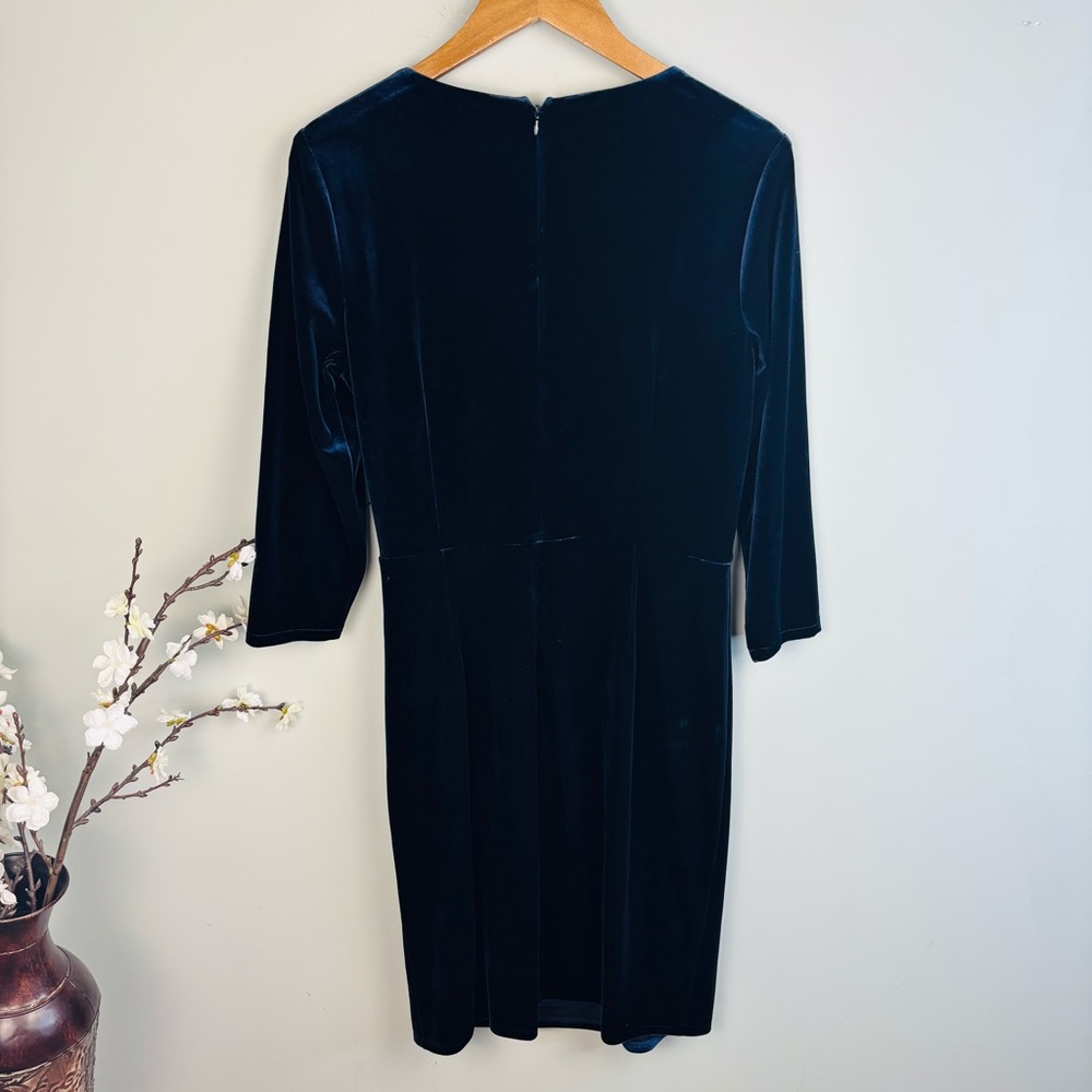 Eliza J Ruched Velvet Sheath Dress Size 14 - Picture 4 of 4